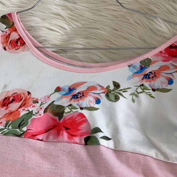 Boutique sz M color blocked black and white stripped pink floral tank top shirt - Picture 7 of 17
